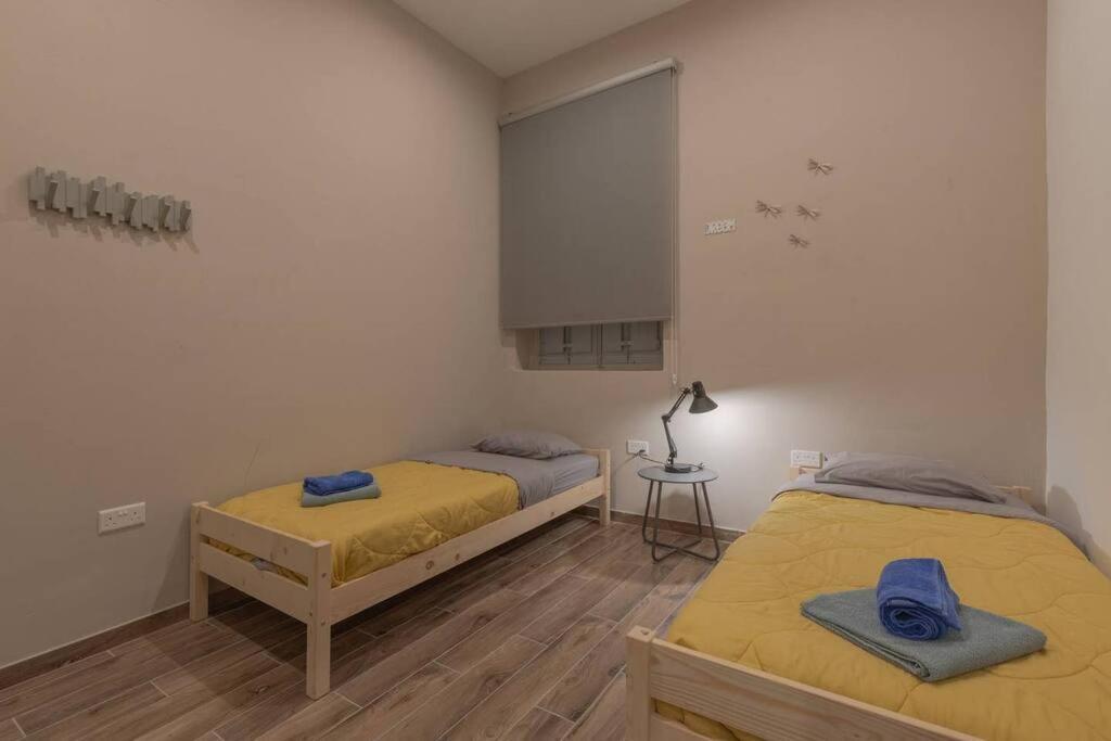 Sliema - 2 Mins From The Beach Apartment Exterior foto